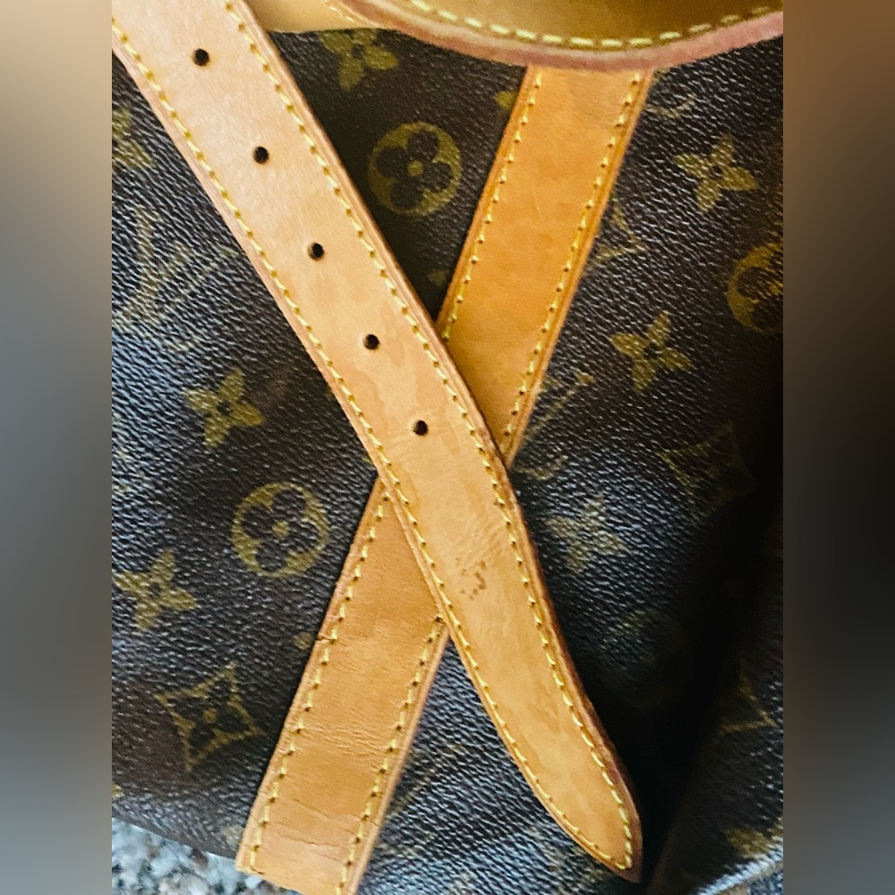 🔥✈️Louis Vuitton Keepall Bandouliere 55 Mo… - Picture 9 of 16